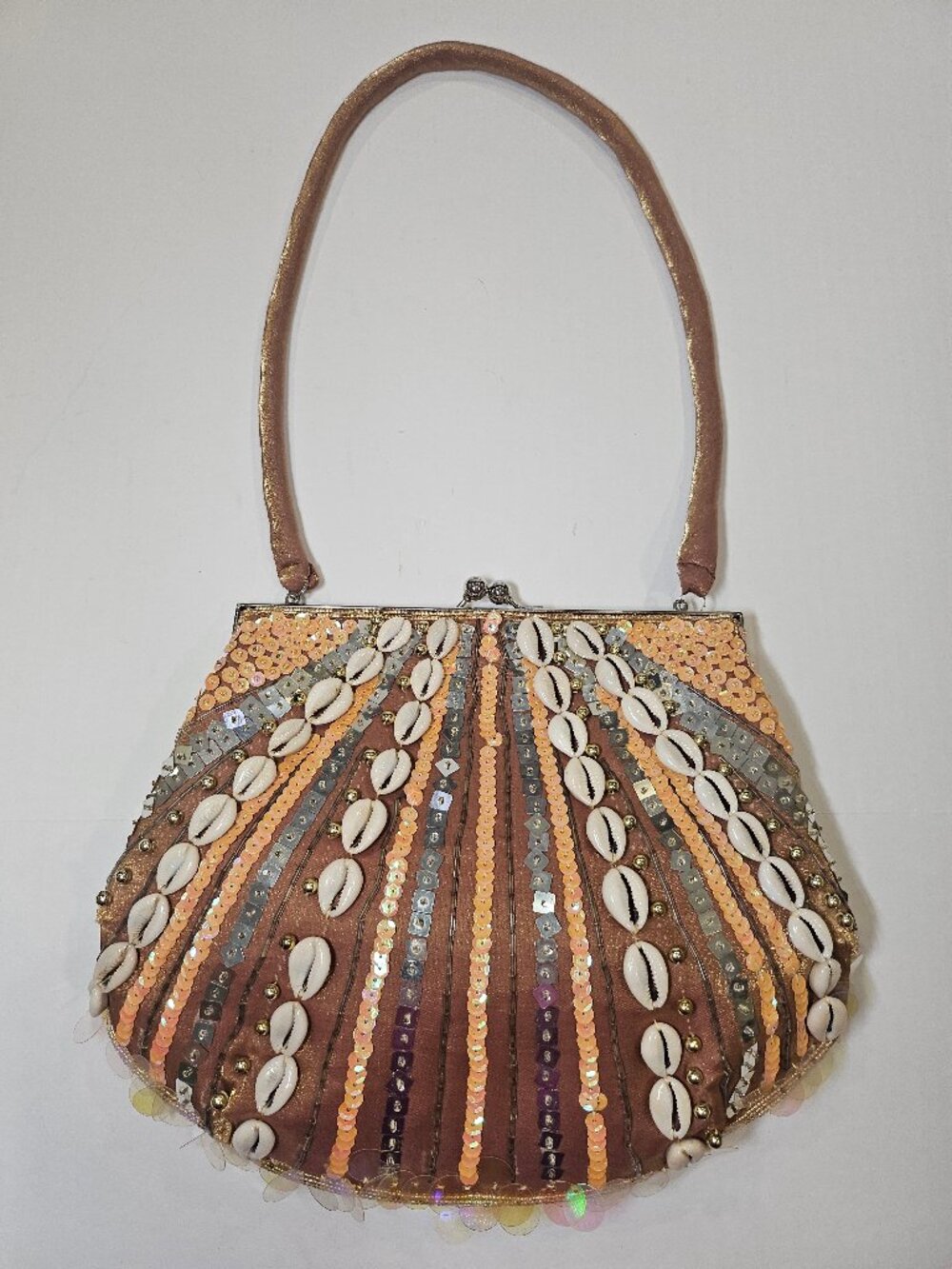 Vintage Moyna New York Hand Beaded Seashell and Sequins Shimmery Unique Bag